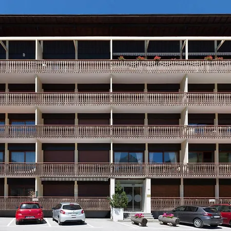 Apartment Grand Cabine, Balcon, Parking, Centre *